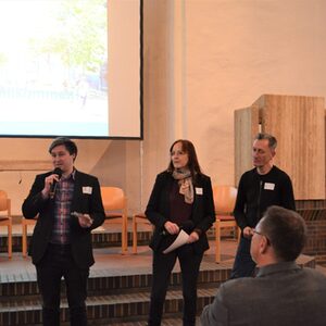 Die drei Kümmerer vor Ort: Dominic Becker, Astrid Ißleib und Oliver Simon