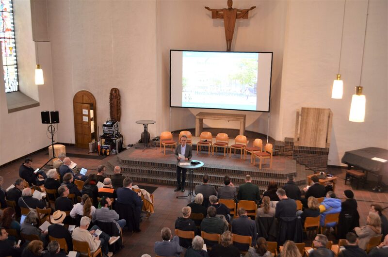 Blick in die Kirche bei der Innenstadtkonferenz Elberfeld.